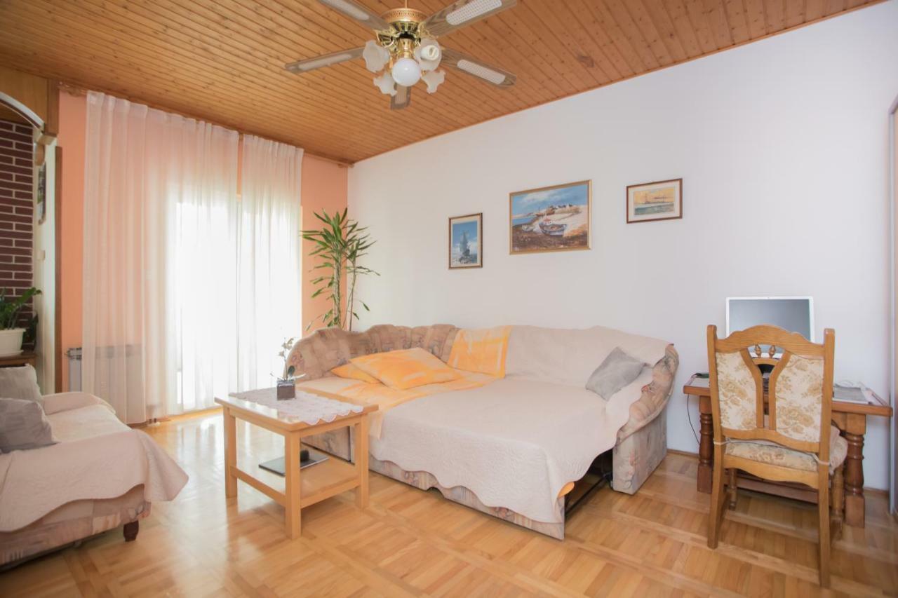 Apartmani Branko Lemac Бродариця Екстер'єр фото